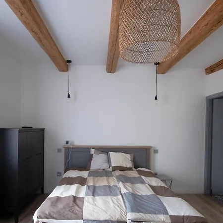 Bed and Breakfast Kali Kert 3*