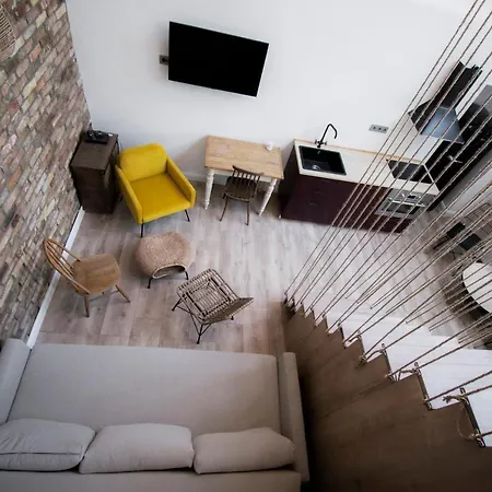 Kali Kert Bed and Breakfast 3*